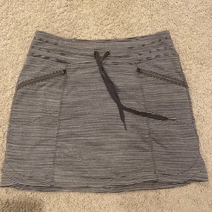 Striped Athleta skirt with built in shorts